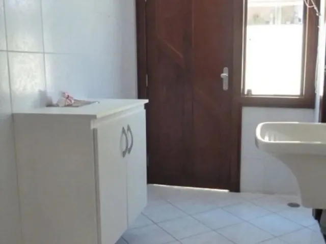 Imagem 2: Casa em Condomínio, 4 Quartos, Área Externa com Espaço Gourmet, Pertinho Shopping