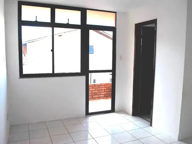 Imagem 10: Térrea para Aluguel Possui com 3 Quartos - Pitangueiras