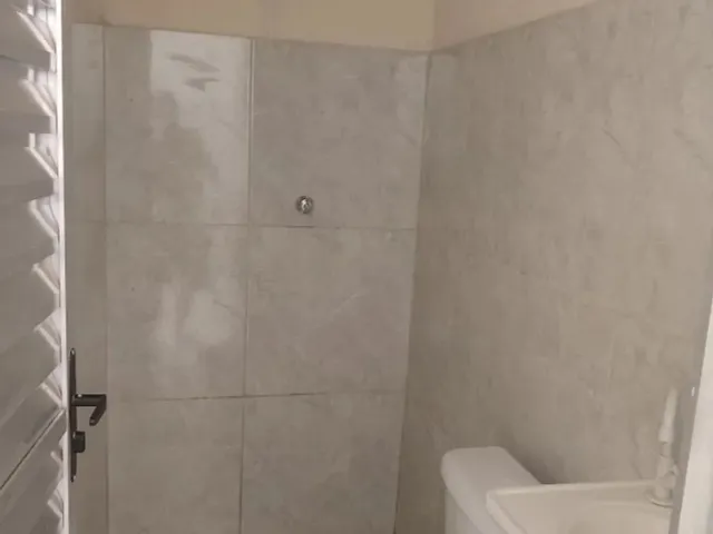 Imagem 5: Casa 1/4 Alugar. Área de serviço, 50m² de Área, 1 Vaga na...