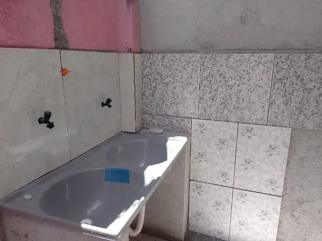 Imagem 9: Casa 1/4 Alugar. Área de serviço, 50m² de Área, 1 Vaga na...