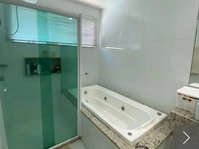 Imagem 7: Casa de Condomínio para Alugar em Camaçari, Alphaville (Abrantes), com 4 Quartos, 300M²