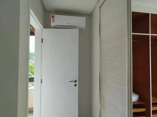 Imagem 9: Imóvel para Vender Ou Alugar Tem 240 Metros com 4 Quartos em Centro - Lauro de Freitas