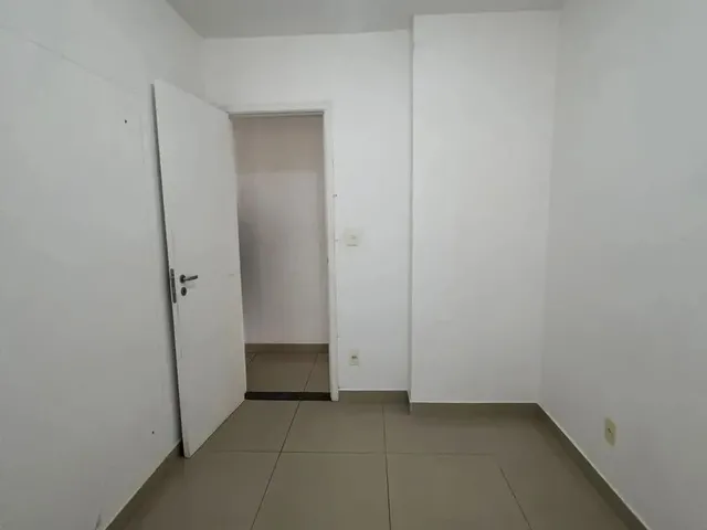Imagem 9: Imóvel para Aluguel com 75 Metros Quadrados com 3 Quartos em Centro - Lauro de Freitas