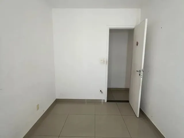 Imagem 6: Imóvel para Aluguel com 75 Metros Quadrados com 3 Quartos em Centro - Lauro de Freitas