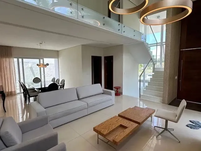 Imagem 5: Imóvel para Aluguel com 350 Metros Quadrados com 4 Quartos em Alphaville (Abrantes)