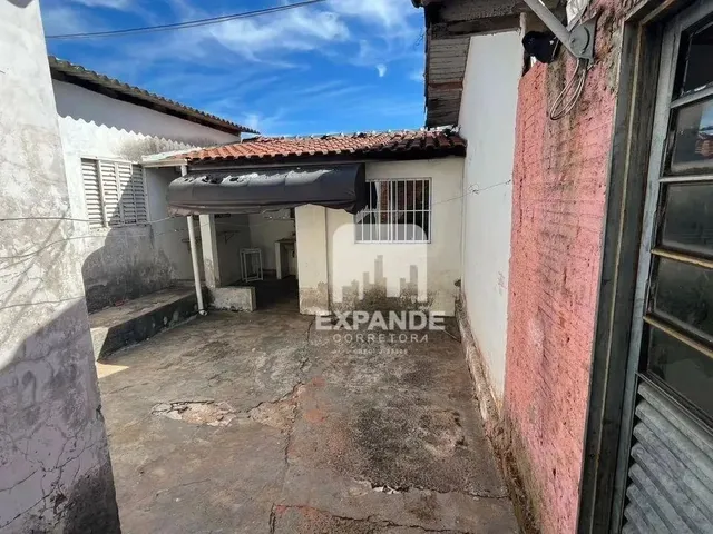 Imagem 2: Casa com 4 Dormitórios À Venda, 75 M² por R$ 230.000,00 - Conjunto Habitacional