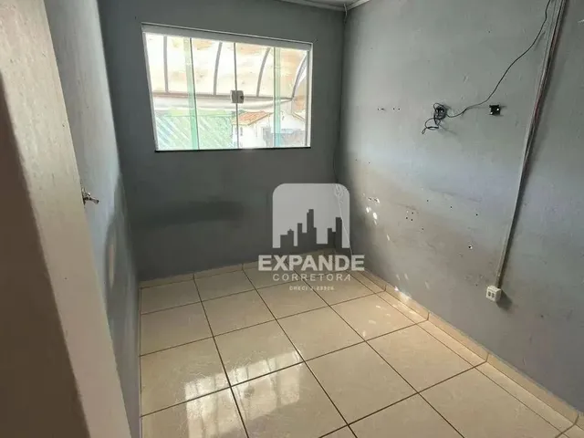 Imagem 6: Casa com 4 Dormitórios À Venda, 75 M² por R$ 230.000,00 - Conjunto Habitacional