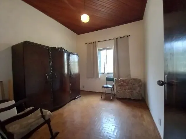 Imagem 4: Casa com Quintal À Venda na Vila Carmelo com 3 Quartos