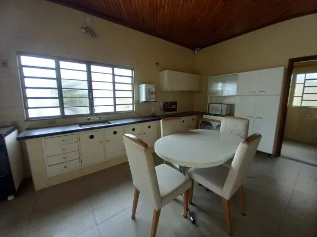 Imagem 11: Casa com Quintal À Venda na Vila Carmelo com 3 Quartos