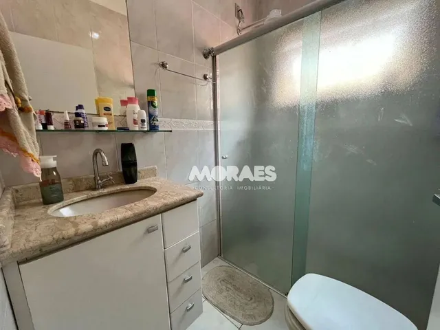 Imagem 12: Casa Térrea com 3 Quartos (1 Suíte), 2 Vagas, À Venda 180 M² por...