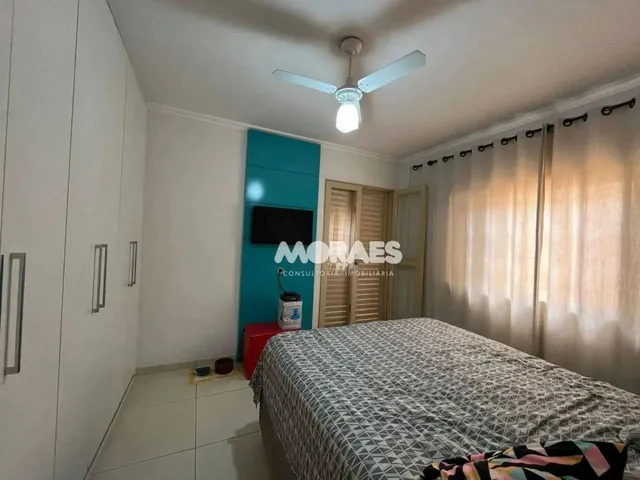 Imagem 7: Casa Térrea com 3 Quartos (1 Suíte), 2 Vagas, À Venda 180 M² por...