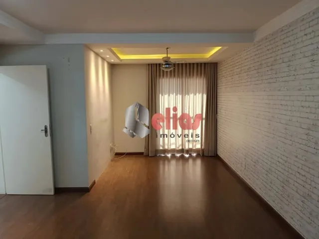 Imagem: O apartamento possui 3 Dormitórios, 1 Suíte, 2 Banheiros,