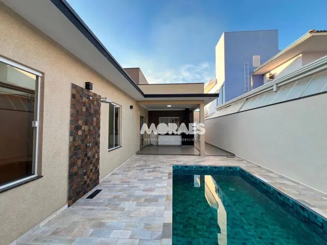 Imagem: Casa com 3 Suítes À Venda, 360 M² por