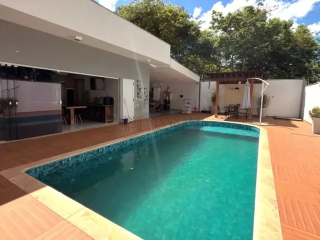 Imagem: Casa para Venda com 240 M² de Construção