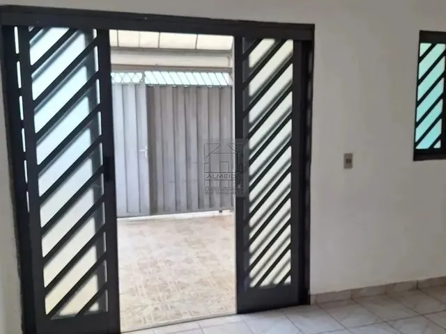 Imagem 4: Casa Disponível para Venda - Centro