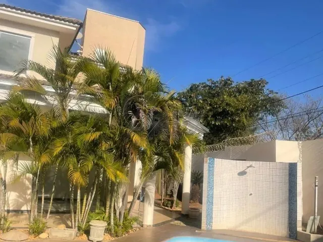 Imagem: Casa Ampla com 2 Pavimentos - 470M² de