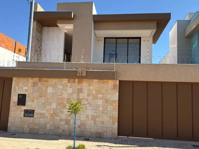 Imagem 1: Casa com Piscina Morada do Sol