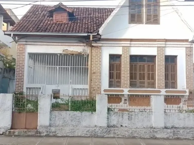 Imagem: Casa Exclusiva com Arquitetura Colonial