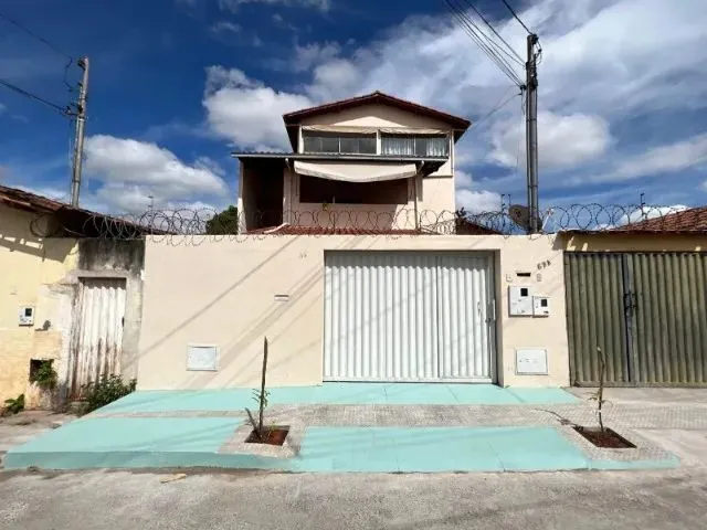 Imagem: Casa a Venda Bairro Centro de Montes Claros