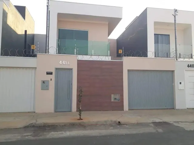 Imagem: Lindo Sobrado para Venda em Montes Claros/Mg