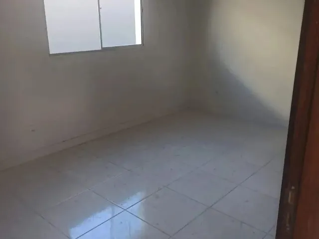 Imagem 1: Kitnet À Venda em Centro, 1 Quarto(S), 1 Vaga(S)