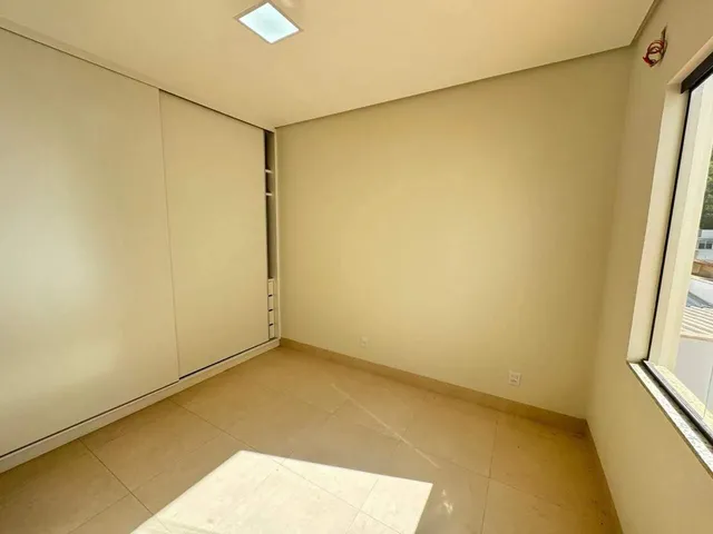 Imagem 12: Casa À Venda no Bairro Ibituruna com 112M², 3 Quarto(S), 1 Suíte, 3 Vaga(S)