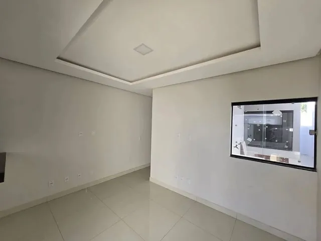 Imagem 2: Casa com Suite no Planalto!