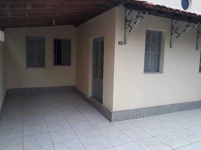 Imagem: Casa À Venda em Roxo Verde com 280M²