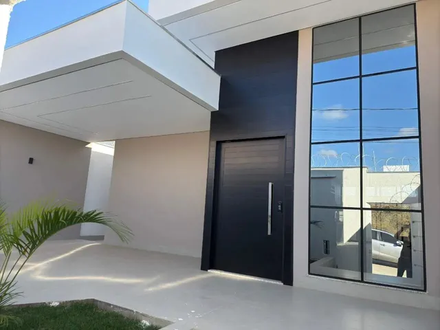 Imagem 1: Casa À Venda no Bairro Vila Nova com 200M², 3 Quarto(S), 1 Suíte(S) e 2 Vaga(S)