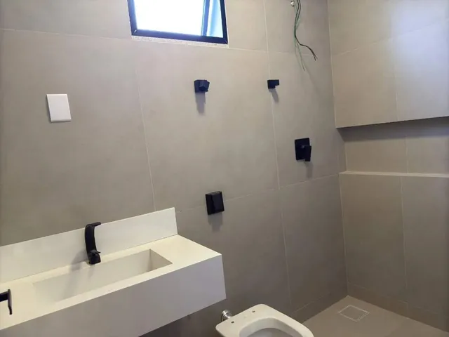 Imagem 6: Casa À Venda no Bairro Vila Nova com 200M², 3 Quarto(S), 1 Suíte(S) e 2 Vaga(S)