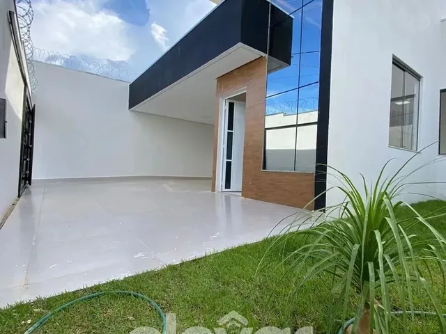 Imagem 1: Casa Térrea com 3 Quartos em Montes Claros - Mg