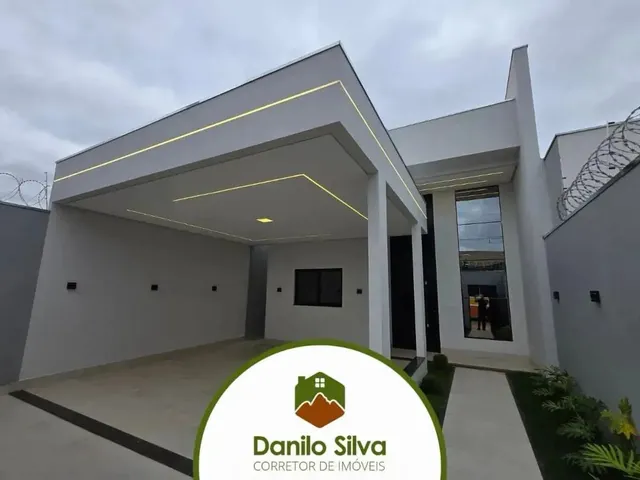 Imagem: Linda Residência com Piscina no Planalto