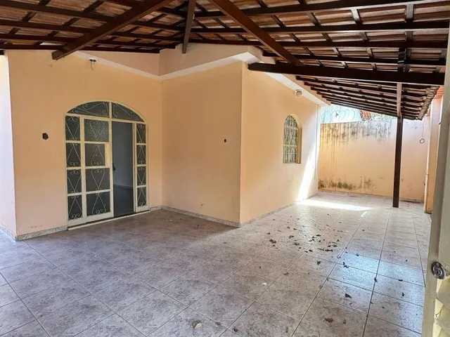 Imagem: Casa À Venda - Bairro Planalto