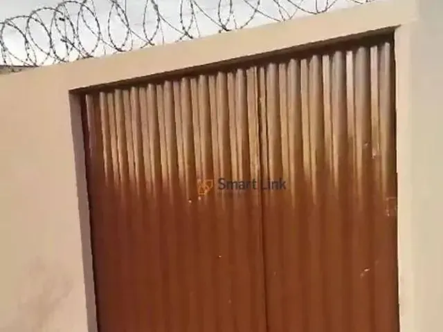 Imagem 2: Casa com 2 Dormitórios À Venda, 67 M² por R$ 135.000,00 - Centro - São Francisco/Mg