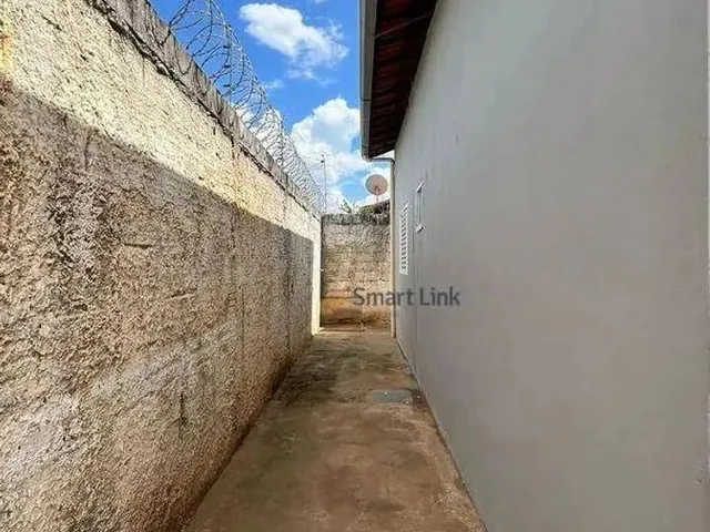 Imagem 15: Casa com 2 Dormitórios À Venda, 60 M² por R$ 99.990,00 - Centro - São Francisco/Mg