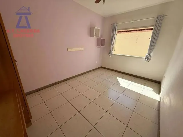 Imagem 9: Casa Térrea com 4 Quartos - Ibituruna
