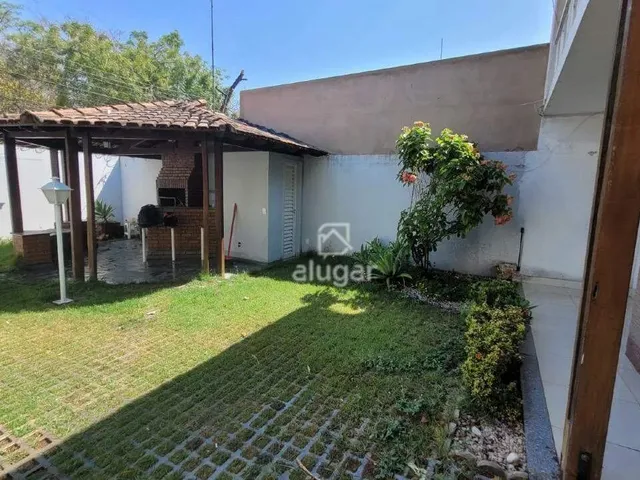 Imagem: Casa À Venda, 3 Quartos, 1 Suíte, 2 Vagas