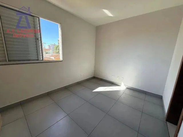 Imagem 3: Apartamento com 3 Dormitórios À Venda, 77 M² por R$ 280.000,00 - Cândida Câmara