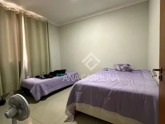 Imagem 3: Apartamento À Venda com 3 Dormitórios em Ibituruna, Montes Claros Cod:372