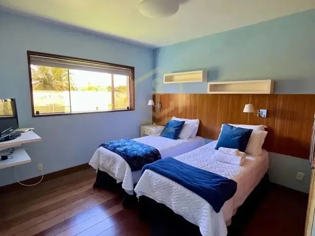 Imagem 8: Imóvel para Venda Tem 10 Metros Quadrados com 5 Quartos em Bracuí (Cunhambebe) - Angra