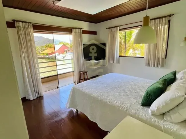 Imagem 9: Imóvel para Venda Tem 10 Metros Quadrados com 5 Quartos em Bracuí (Cunhambebe) - Angra