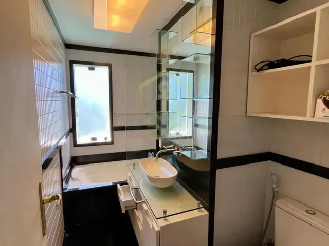 Imagem 6: Imóvel para Venda Tem 10 Metros Quadrados com 5 Quartos em Bracuí (Cunhambebe) - Angra