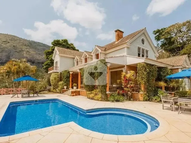 Imagem: Casa Super Charmosa em Condomínio Fechado