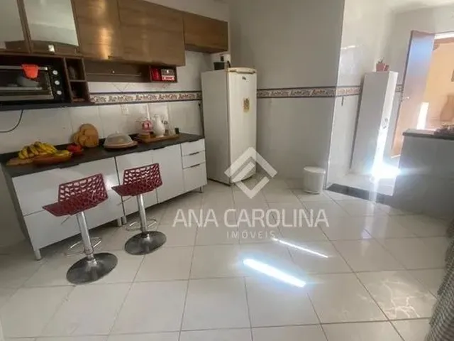 Imagem 1: Casa À Venda com 4 Dormitórios em Cintra, Montes Claros Cod:193
