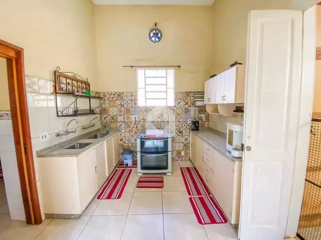 Imagem 6: Casa À Venda com 3 Quartos - Centro - Petrópolis/Rj