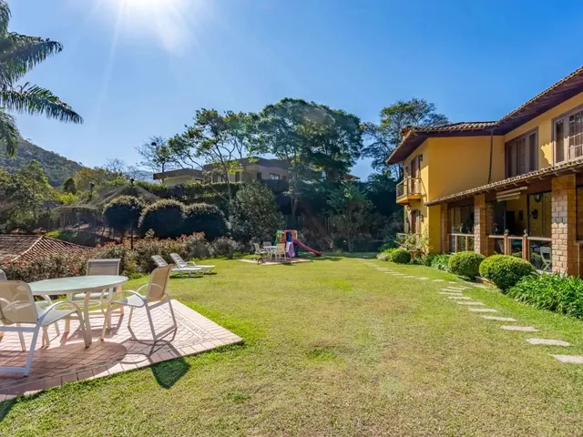 Imagem 14: Casa com 4 Quartos em Condomínio em Araras, Petrópolis