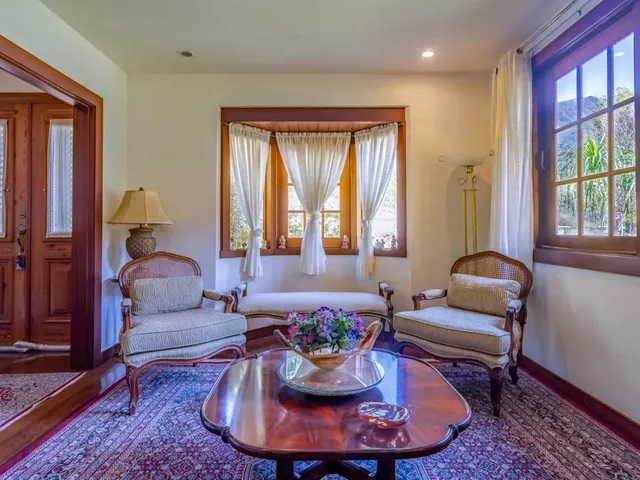 Imagem 3: Casa com 4 Quartos em Condomínio em Araras, Petrópolis