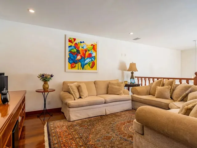 Imagem 6: Casa com 4 Quartos em Condomínio em Araras, Petrópolis