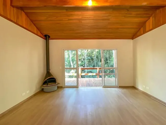 Imagem 9: Casa com 2 Quartos em Condomínio em Araras, Petrópolis