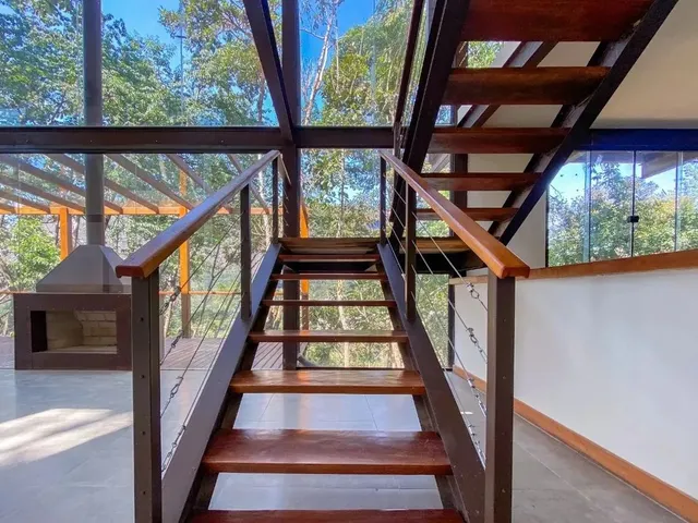Imagem 10: Casa com 4 Quartos em Condomínio em Araras, Petrópolis